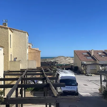 Agreable Avec Grande Terrasse Apartman *